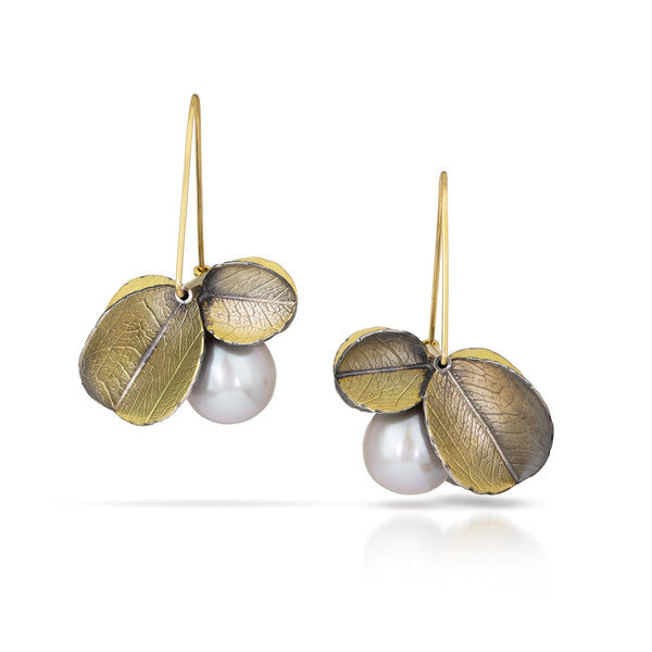 Medium Blossom earrings